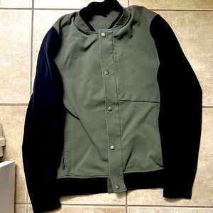 Lululemon Track Jacket size Small